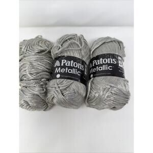 Patons Metallic Yarn Lot Of 2 Size 4 Medium 5mm Gold Nylon Acrylic Wool